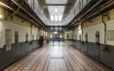 La prison fabrique-t-elle des criminels ?